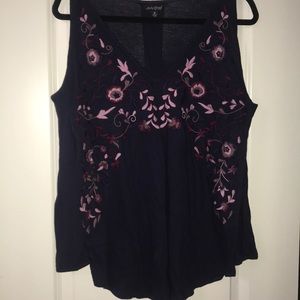 Lucky Brand cold shoulder top.